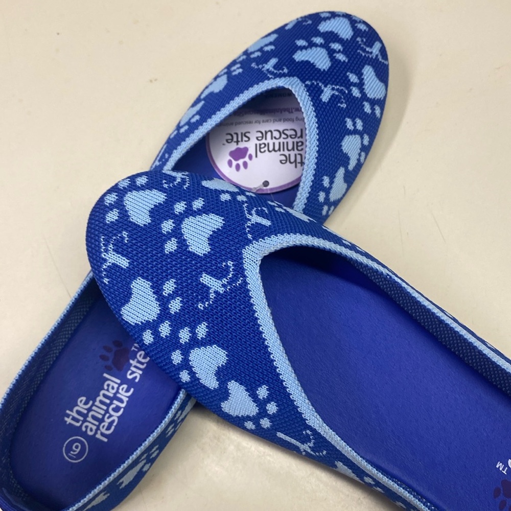 ❌ SOLD ❌ Women's Woven Paw Print Ballet Flats by The Animal Rescue Site, Sz 9 - Picture 3 of 12